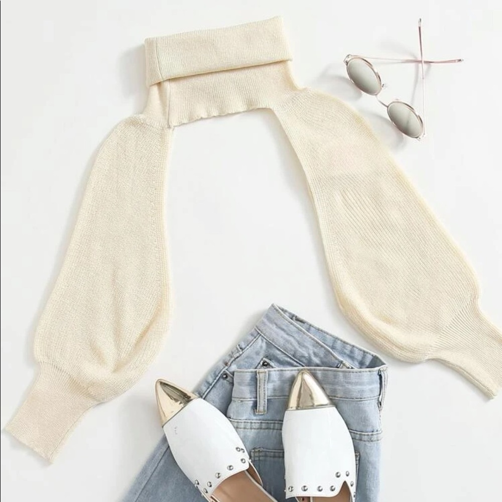 sweater crop